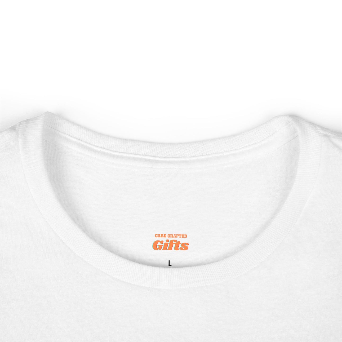 Giraffe Love Women's Tee — Cute Photo Print T‑Shirt