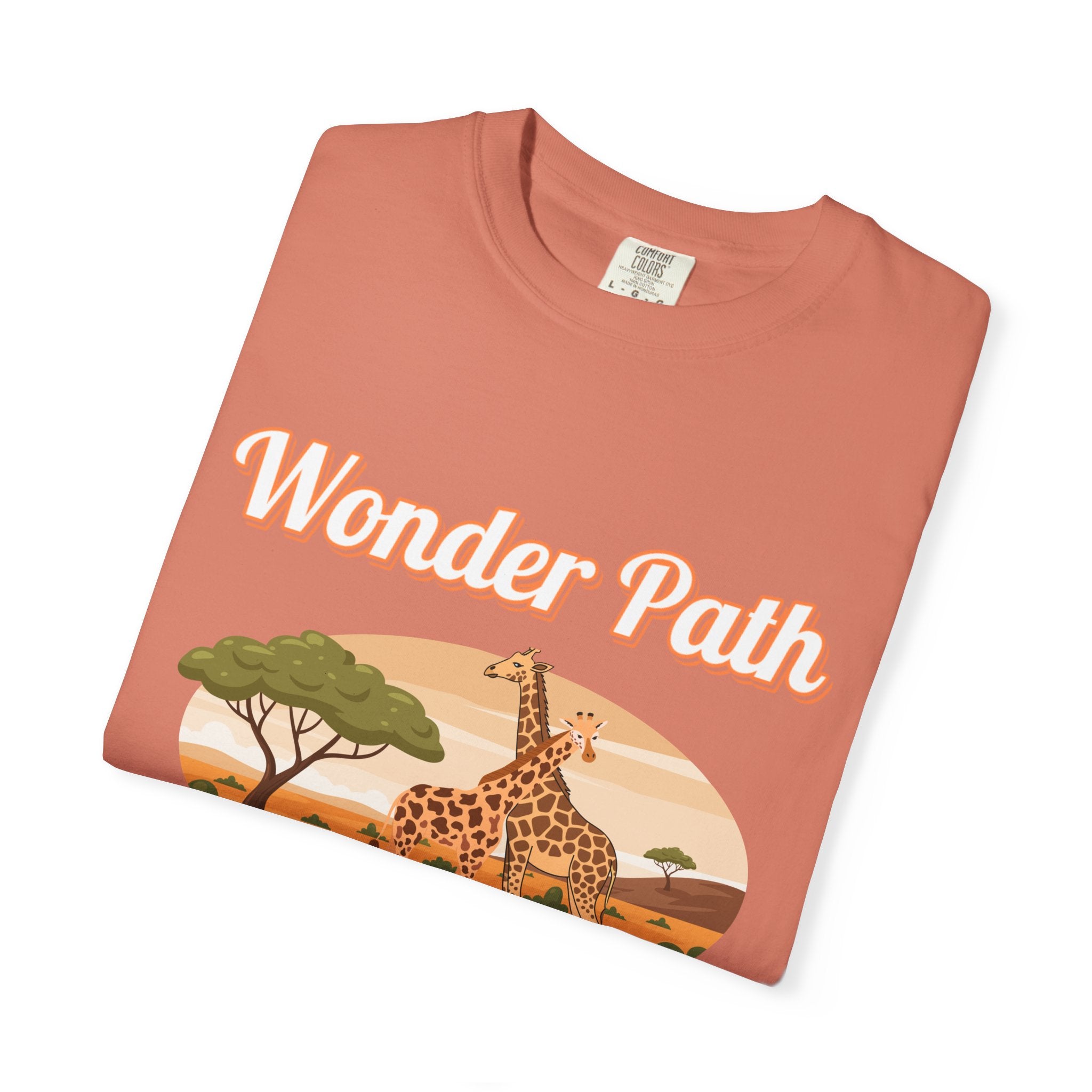 Giraffe Safari «Wonder Path Creating Love» T-Shirt