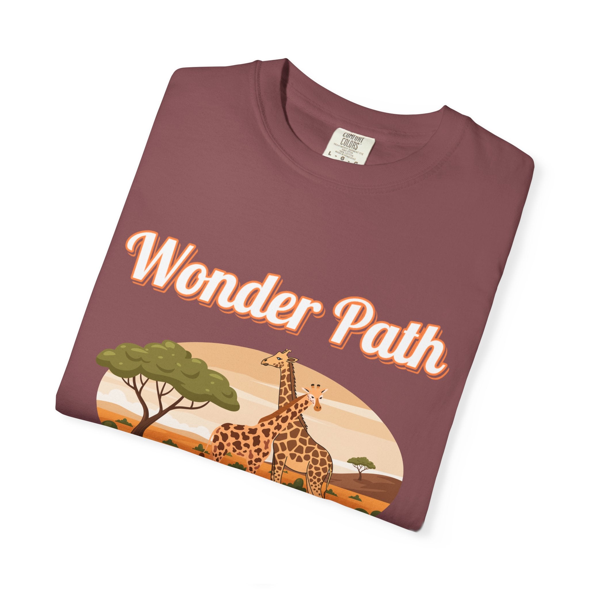 Giraffe Safari «Wonder Path Creating Love» T-Shirt