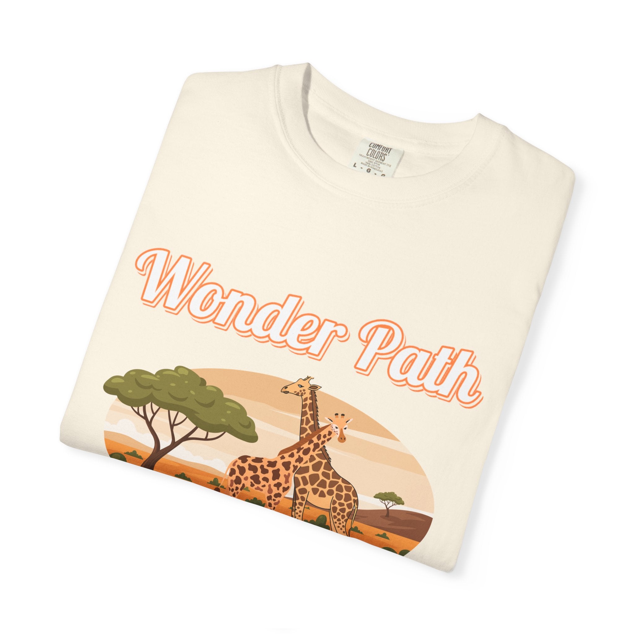 Giraffe Safari «Wonder Path Creating Love» T-Shirt